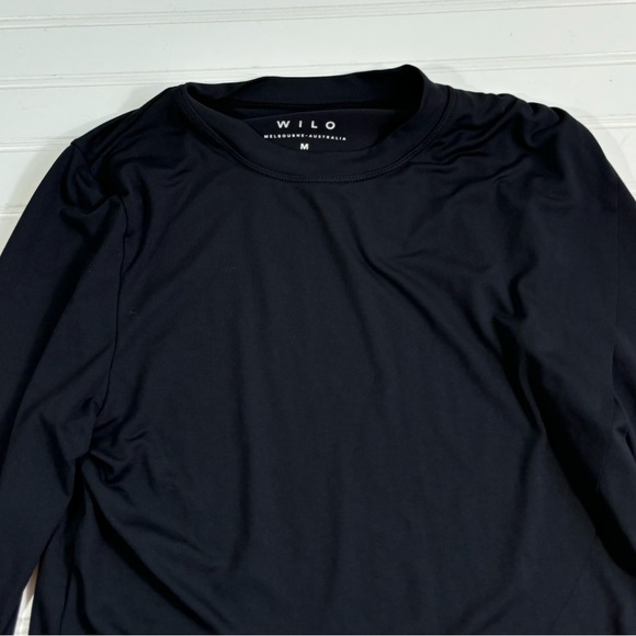 Wilo The Label Black Movement Twist Layer Top Round Neck Pullover Size Medium - Picture 10 of 16